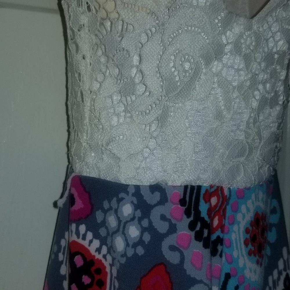 Romper - Picture 2 of 3